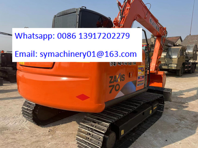 Hitachi ZX70 - Máy xúc mini: hình 1 Hitachi ZX70 - Máy xúc mini: hình 1
