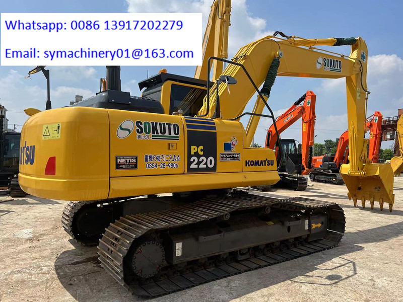 Komatsu PC220-8 - Máy xúc bánh xích: hình 1 Komatsu PC220-8 - Máy xúc bánh xích: hình 1