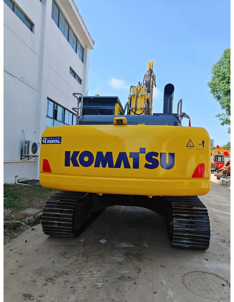 Komatsu PC220-8 - Máy xúc bánh xích: hình 5 Komatsu PC220-8 - Máy xúc bánh xích: hình 5