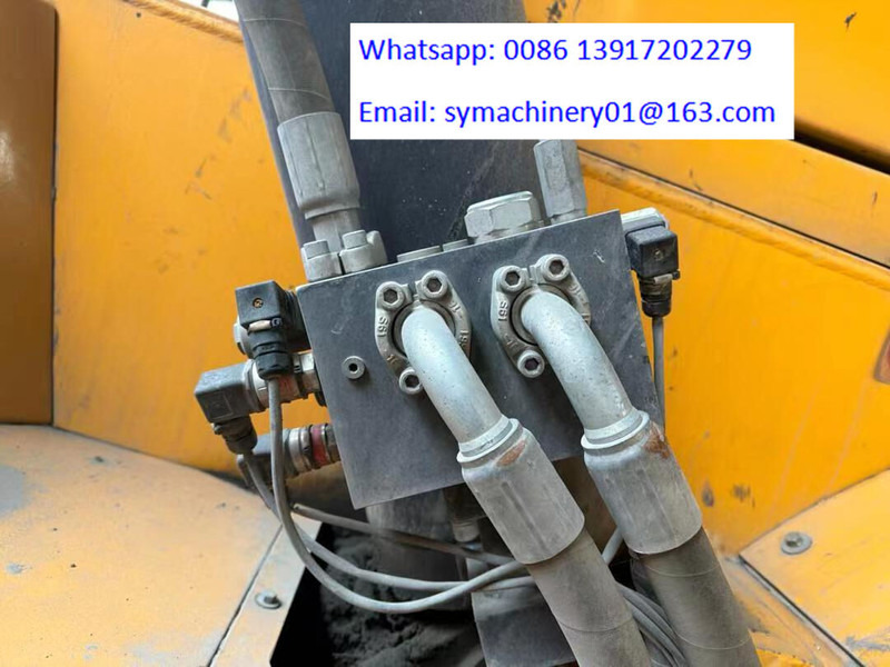 Sany SRSC45C23 - Xe tiếp cận xếp chồng: hình 4 Sany SRSC45C23 - Xe tiếp cận xếp chồng: hình 4