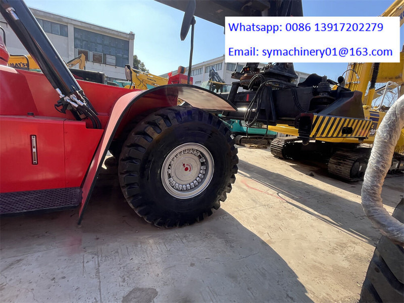 Sany SRSC45C30 - Xe tiếp cận xếp chồng: hình 4 Sany SRSC45C30 - Xe tiếp cận xếp chồng: hình 4
