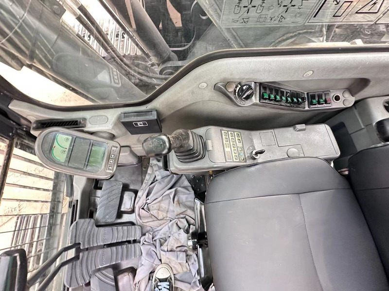 Volvo EC210DL - Máy xúc bánh xích: hình 5 Volvo EC210DL - Máy xúc bánh xích: hình 5