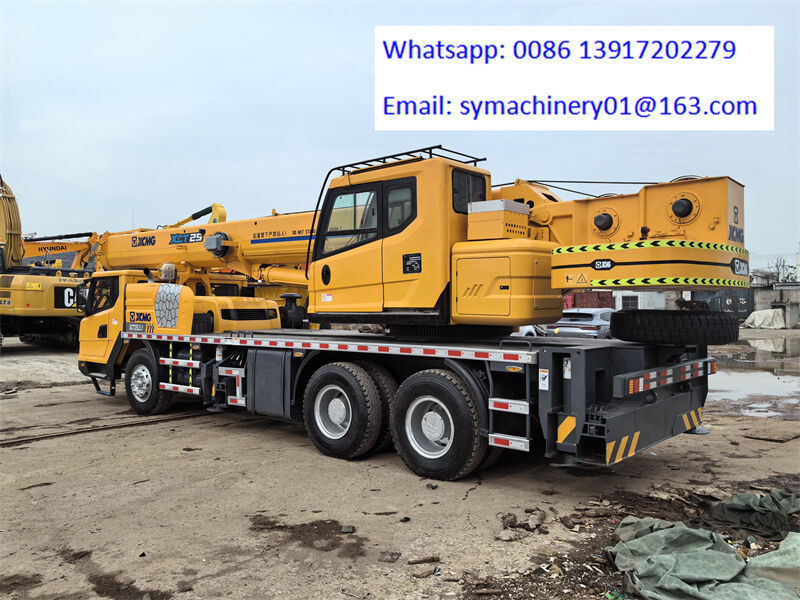 XCMG XCT25 QY25 QY50 QY70 - Cần cẩu mọi địa hình: hình 3 XCMG XCT25 QY25 QY50 QY70 - Cần cẩu mọi địa hình: hình 3