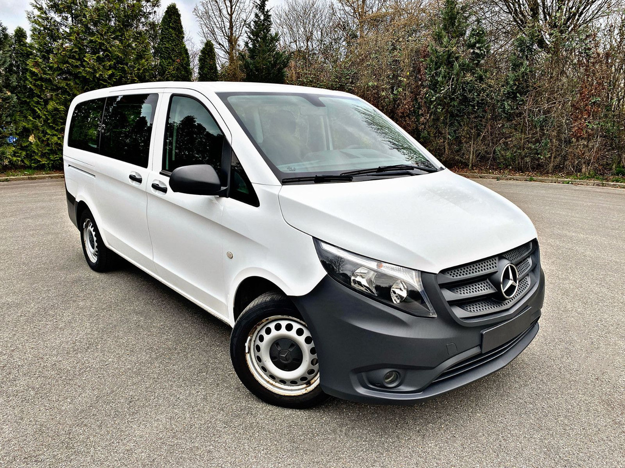 Mercedes-Benz Vito Tourer 114 CDI|Pro|Allrad|lang|8-Sitze|19% - Xe van chở khách: hình 1 Mercedes-Benz Vito Tourer 114 CDI|Pro|Allrad|lang|8-Sitze|19% - Xe van chở khách: hình 1