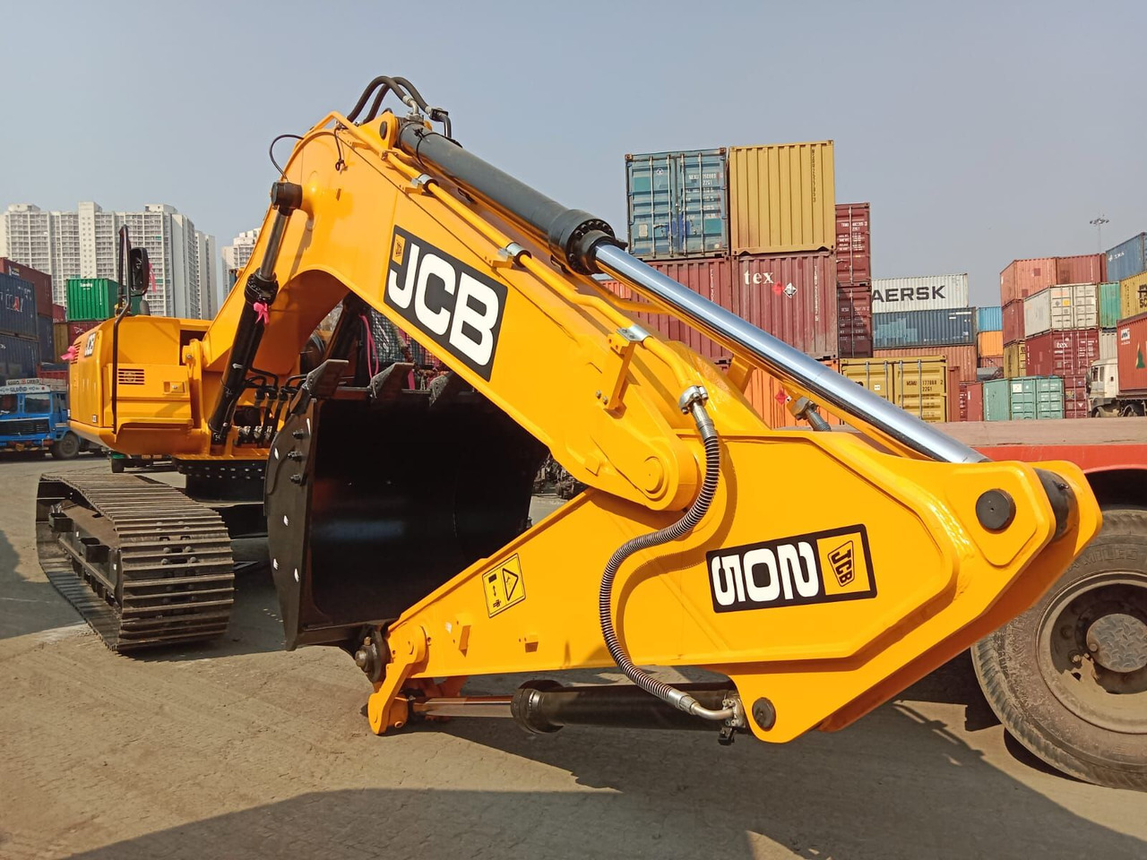 New JCB JS 200 tracked excavator - Máy xúc bánh xích: hình 2 New JCB JS 200 tracked excavator - Máy xúc bánh xích: hình 2