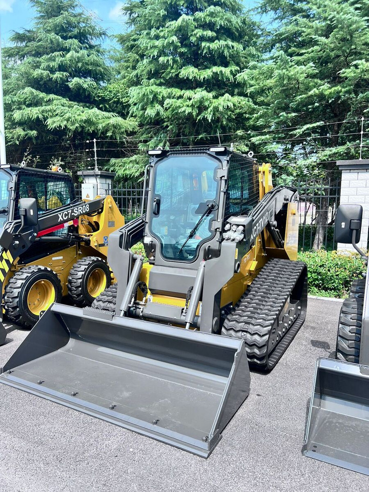 New XCMG XC7-SR08 compact track loader - Máy xúc lật mini bánh xích: hình 4 New XCMG XC7-SR08 compact track loader - Máy xúc lật mini bánh xích: hình 4