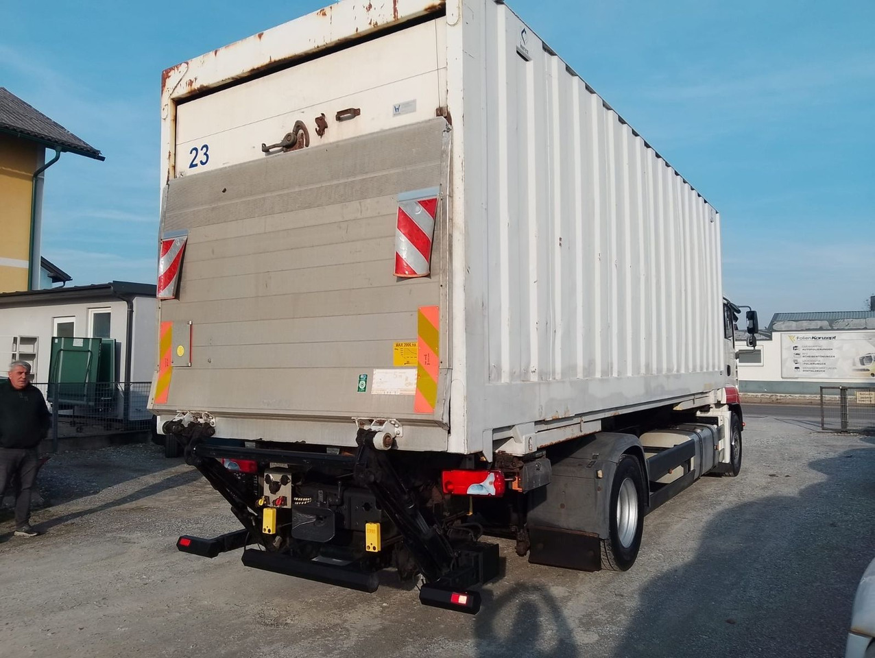 MAN TGA 18 320 - Xe chở container/ Xe tải hoán đổi thân: hình 4 MAN TGA 18 320 - Xe chở container/ Xe tải hoán đổi thân: hình 4