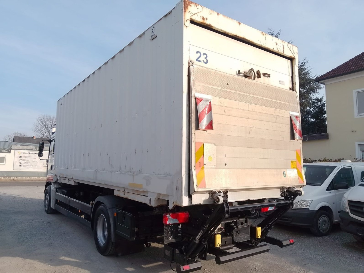 MAN TGA 18 320 - Xe chở container/ Xe tải hoán đổi thân: hình 3 MAN TGA 18 320 - Xe chở container/ Xe tải hoán đổi thân: hình 3