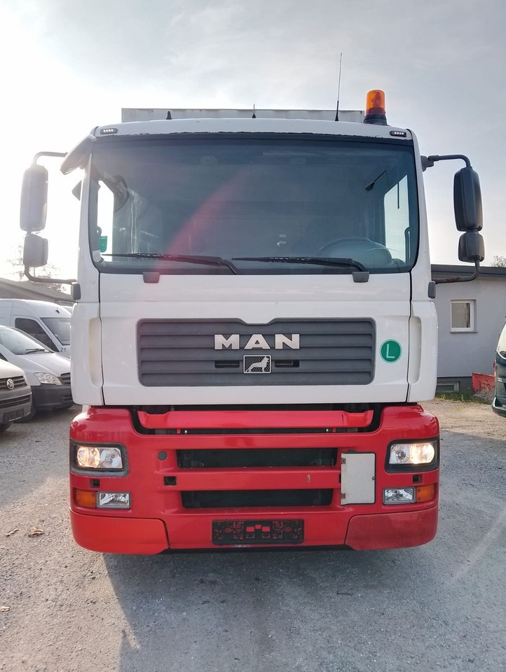 MAN TGA 18 320 - Xe chở container/ Xe tải hoán đổi thân: hình 5 MAN TGA 18 320 - Xe chở container/ Xe tải hoán đổi thân: hình 5