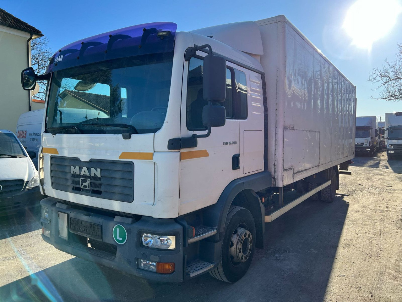 MAN TGM 15:280 4x2 BL - Xe tải hộp: hình 2 MAN TGM 15:280 4x2 BL - Xe tải hộp: hình 2
