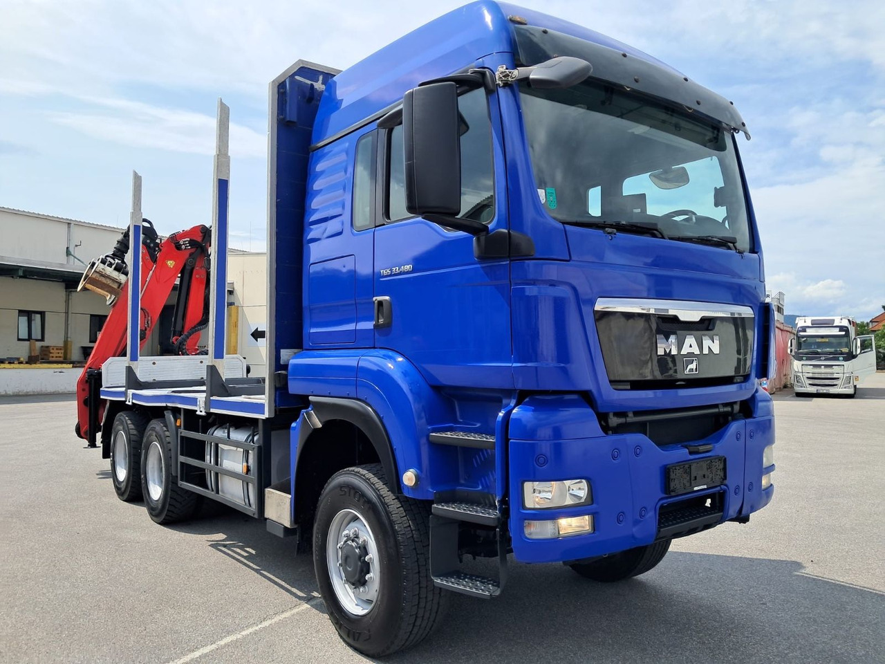 MAN TGS33 480 - Xe chở gỗ, Xe cẩu tự hành: hình 2 MAN TGS33 480 - Xe chở gỗ, Xe cẩu tự hành: hình 2