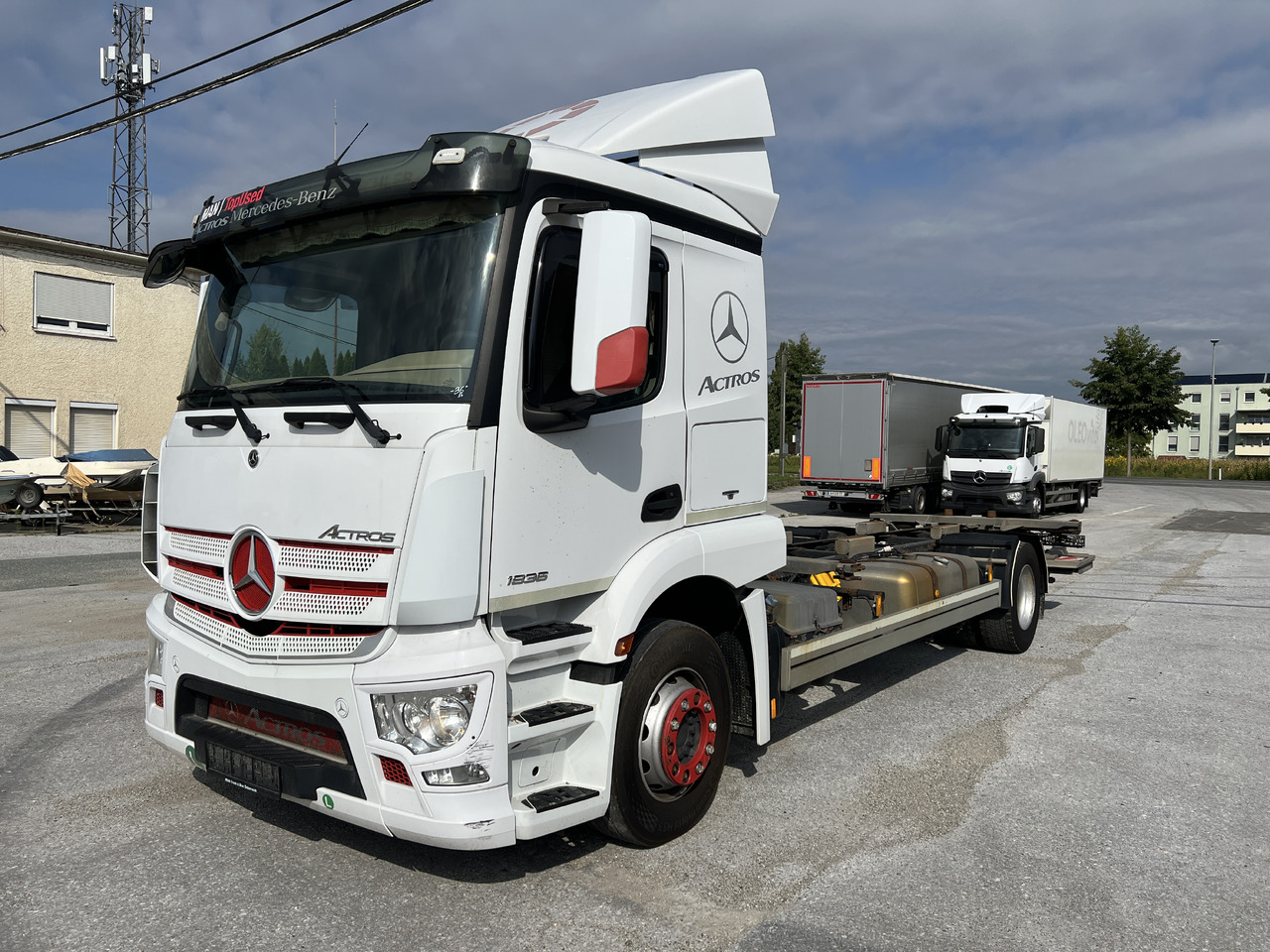 MERCEDES-BENZ ACTROS 18 36 | Klima | Kamera | Diff. | - Xe chở container/ Xe tải hoán đổi thân: hình 1 MERCEDES-BENZ ACTROS 18 36 | Klima | Kamera | Diff. | - Xe chở container/ Xe tải hoán đổi thân: hình 1
