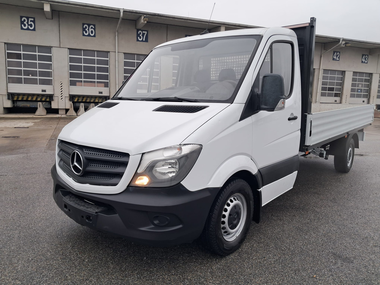 MERCEDES-BENZ Sprinter 316 CDI | 3.5t Anhängelast | Klima | ASR - Xe tải nhỏ phẳng: hình 1 MERCEDES-BENZ Sprinter 316 CDI | 3.5t Anhängelast | Klima | ASR - Xe tải nhỏ phẳng: hình 1