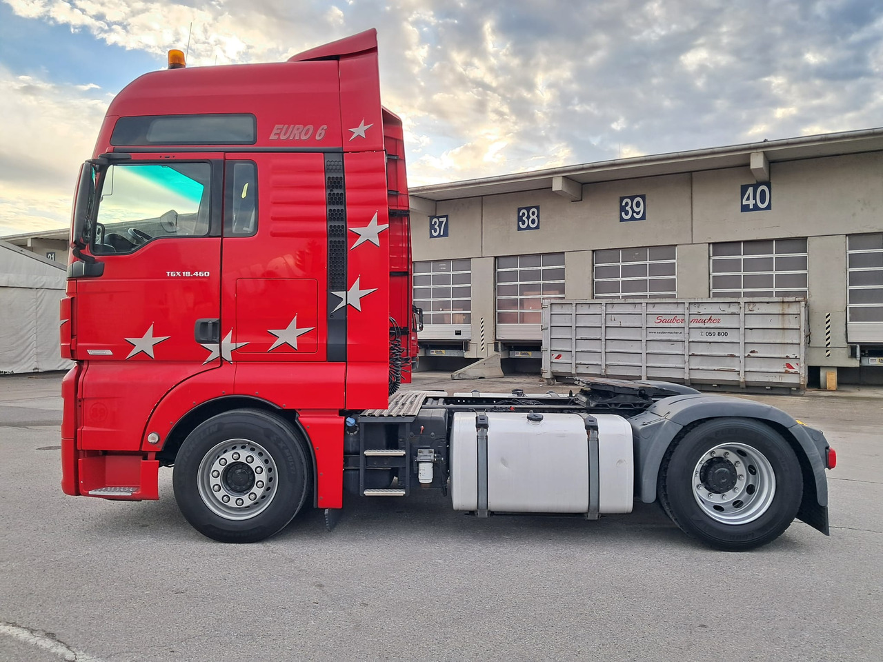 MAN TGX 18.460 XXL | Retarder | Klima | - Xe đầu kéo: hình 5 MAN TGX 18.460 XXL | Retarder | Klima | - Xe đầu kéo: hình 5