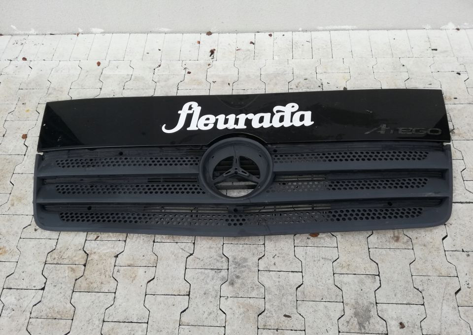ATRAPA GRILL MASKA MERCEDES ATEGO EURO6 - Nắp máy cho Xe tải: hình 1 ATRAPA GRILL MASKA MERCEDES ATEGO EURO6 - Nắp máy cho Xe tải: hình 1