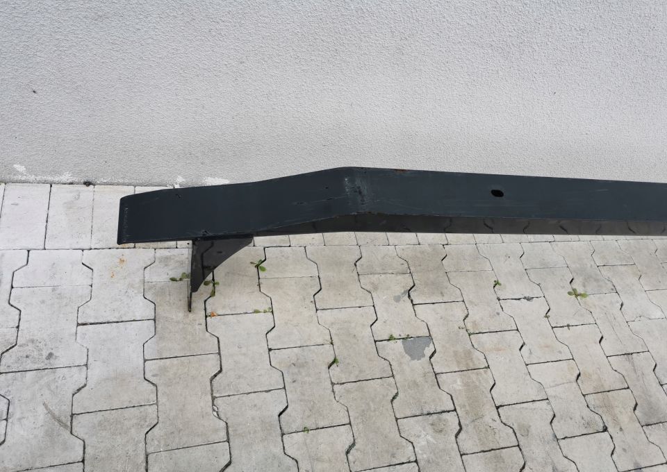 BELKA ZDERZAKA DAF LF EURO6 - Cản xe cho Xe tải: hình 4 BELKA ZDERZAKA DAF LF EURO6 - Cản xe cho Xe tải: hình 4