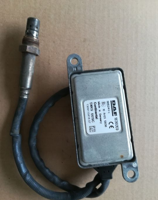CZUJNIK NOX DAF 1836059 - Bộ cảm biến: hình 1 CZUJNIK NOX DAF 1836059 - Bộ cảm biến: hình 1