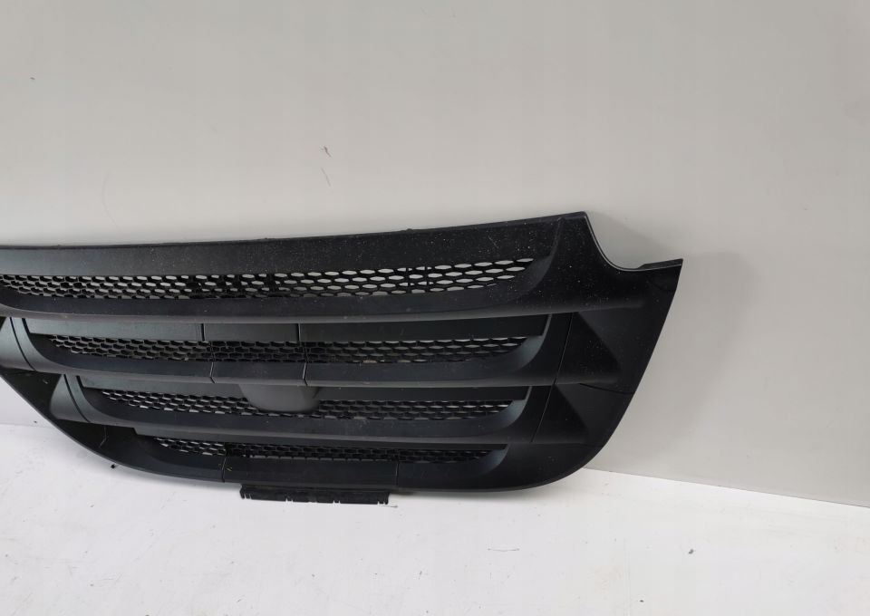GRILL ATRAPA DAF CF EURO6 1886592 ORYGINAŁ - Lưới tản nhiệt cho Xe tải: hình 2 GRILL ATRAPA DAF CF EURO6 1886592 ORYGINAŁ - Lưới tản nhiệt cho Xe tải: hình 2