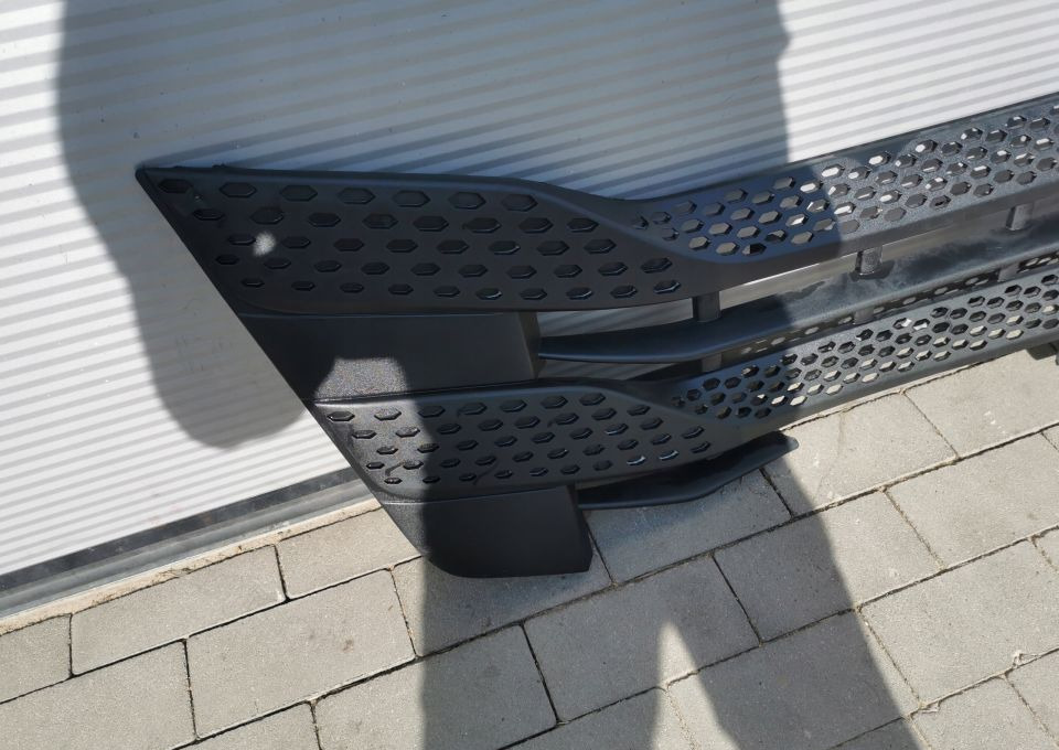 GRILL ATRAPA IVECO STRALIS S WAY 5802401392 - Lưới tản nhiệt cho Xe tải: hình 2 GRILL ATRAPA IVECO STRALIS S WAY 5802401392 - Lưới tản nhiệt cho Xe tải: hình 2