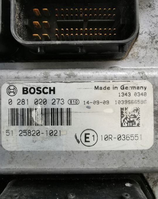 KOMPUTER SILNIKA MAN TGX TGS E6. 51.25820-1021 - ECU: hình 2 KOMPUTER SILNIKA MAN TGX TGS E6. 51.25820-1021 - ECU: hình 2