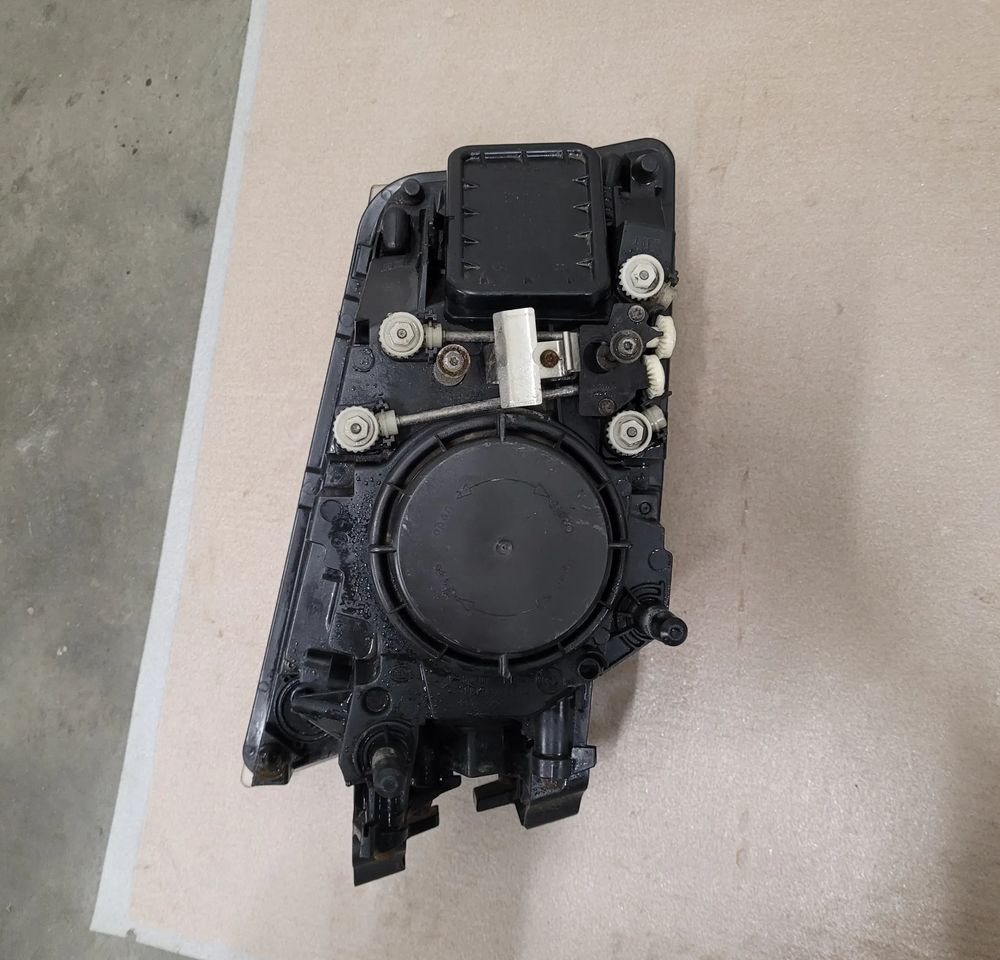 LAMPY VOLVO FH13 ORYGINAL KOMPLET - Đèn/ Chiếu sáng cho Xe tải: hình 3 LAMPY VOLVO FH13 ORYGINAL KOMPLET - Đèn/ Chiếu sáng cho Xe tải: hình 3