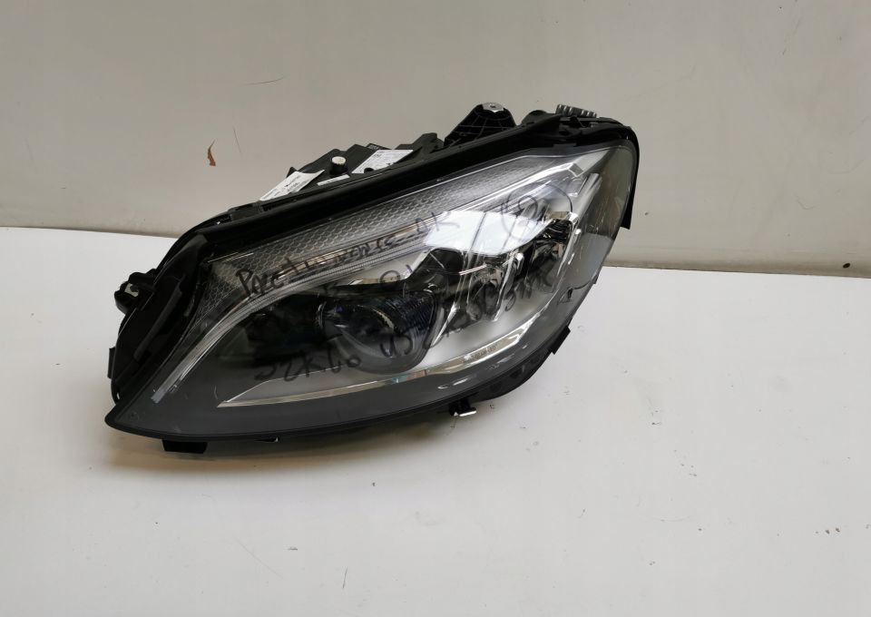 Lampa Mercedes c klasa - Đèn/ Chiếu sáng cho Xe tải: hình 1 Lampa Mercedes c klasa - Đèn/ Chiếu sáng cho Xe tải: hình 1