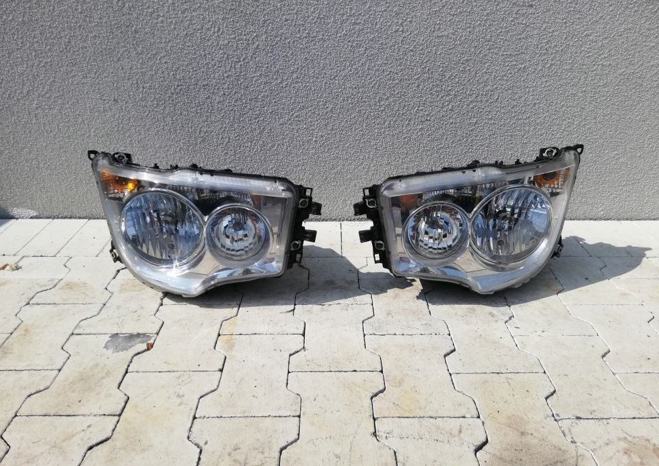 Lampy MERCEDES ACTROS Mp4 Antos ORYGINAŁ - Đèn trước cho Xe tải: hình 1 Lampy MERCEDES ACTROS Mp4 Antos ORYGINAŁ - Đèn trước cho Xe tải: hình 1