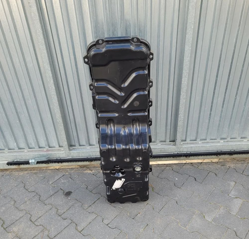 MISKA OLEJOWA RENAULT RANGE T 22242776 - Động cơ cho Xe tải: hình 1 MISKA OLEJOWA RENAULT RANGE T 22242776 - Động cơ cho Xe tải: hình 1