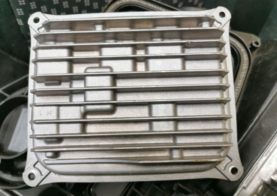 PRZETWORNICA MODUŁ LED MERCEDES A2479004104 - ECU cho Xe tải: hình 1 PRZETWORNICA MODUŁ LED MERCEDES A2479004104 - ECU cho Xe tải: hình 1