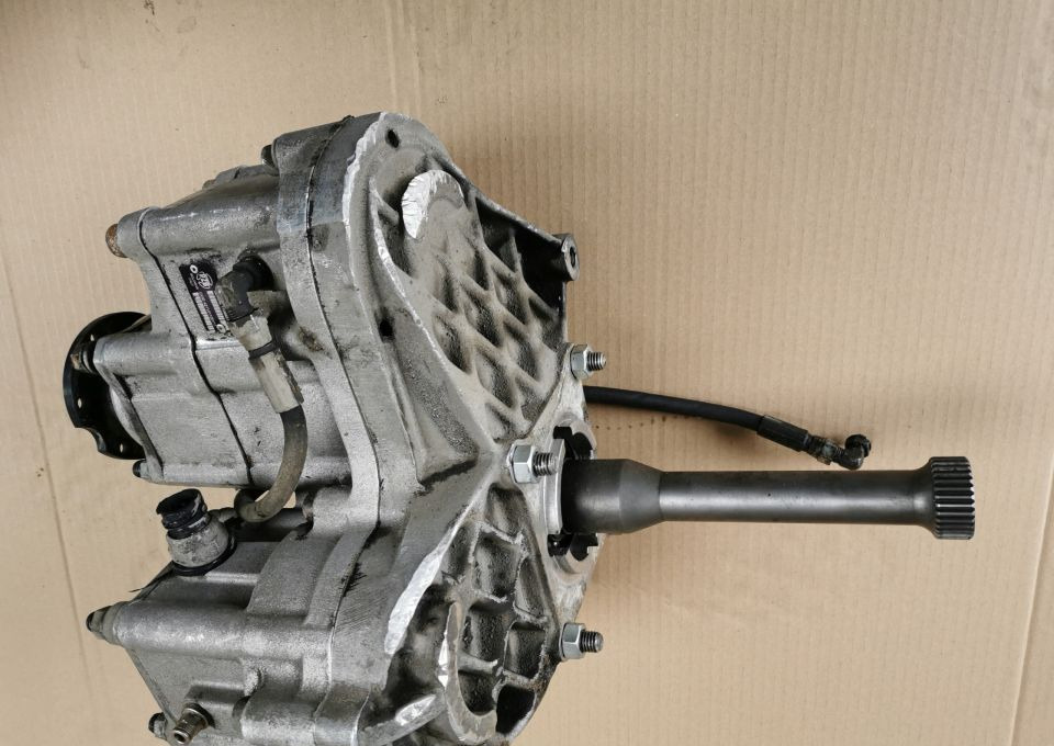 PRZYSTAWKA PTO MERCEDES ACTROS PZB 11098818 - Truyền động cho Xe tải: hình 2 PRZYSTAWKA PTO MERCEDES ACTROS PZB 11098818 - Truyền động cho Xe tải: hình 2