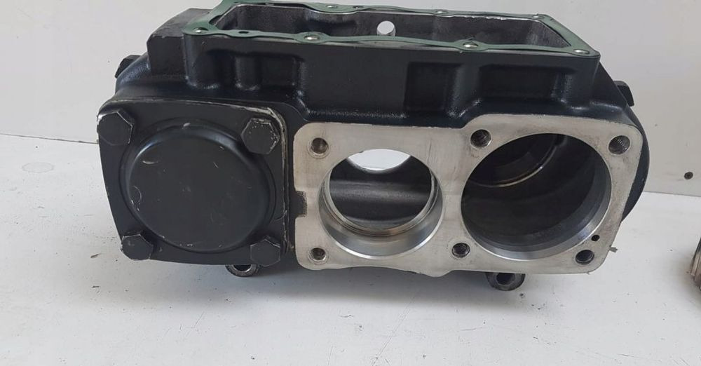 PRZYSTAWKA SKRZYNI BIEGÓW ZF CZESCi - Hộp số và các bộ phận cho Xe tải: hình 2 PRZYSTAWKA SKRZYNI BIEGÓW ZF CZESCi - Hộp số và các bộ phận cho Xe tải: hình 2