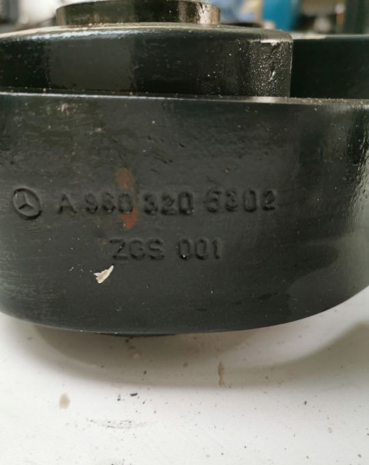 RESORY MERCEDES ACTROS MP4 - Hệ thống treo thép cho Xe tải: hình 3 RESORY MERCEDES ACTROS MP4 - Hệ thống treo thép cho Xe tải: hình 3