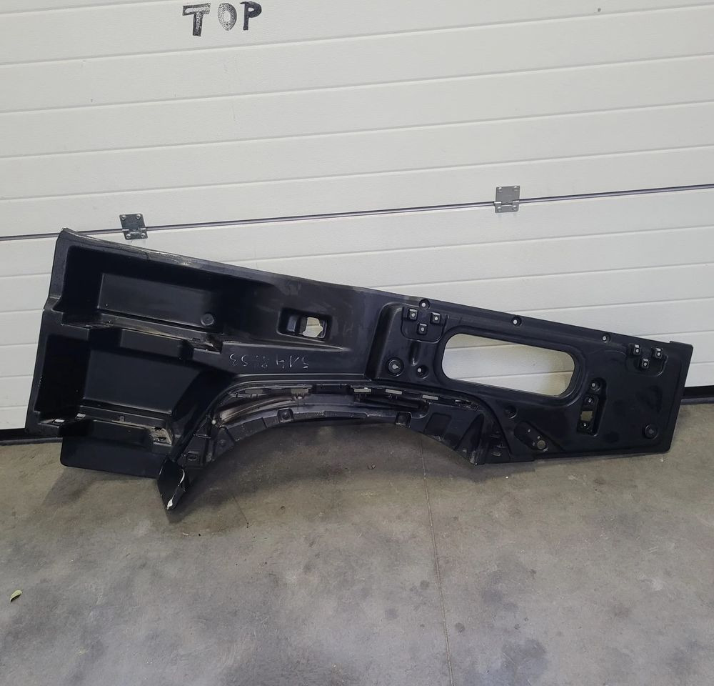 STOPNICA WŁAZ RENAULT GAMA T 82575889 CHWALIM116 - Bậc bước cho Xe tải: hình 1 STOPNICA WŁAZ RENAULT GAMA T 82575889 CHWALIM116 - Bậc bước cho Xe tải: hình 1