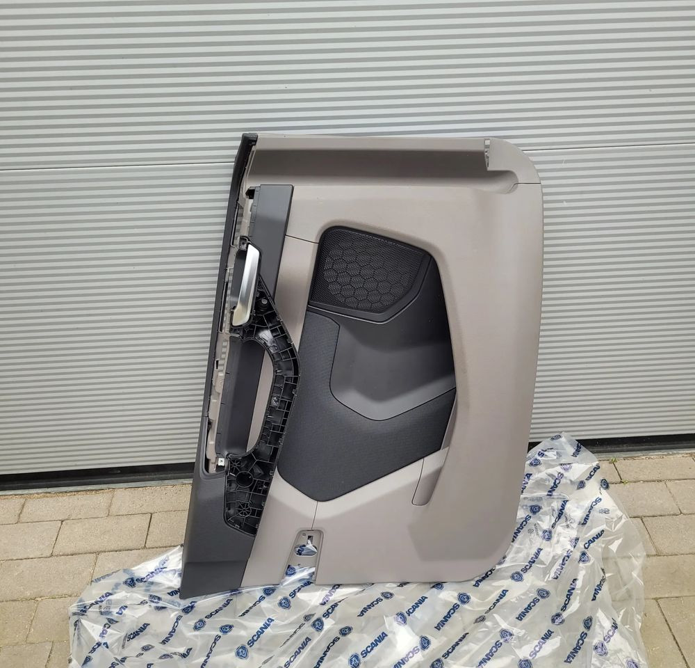 TAPICERKA DRZWI LH SCANIA R S NM. 2022 R 2795125 ORYGINAŁ CHWALIM116 - Cửa và phụ tùng cho Xe tải: hình 1 TAPICERKA DRZWI LH SCANIA R S NM. 2022 R 2795125 ORYGINAŁ CHWALIM116 - Cửa và phụ tùng cho Xe tải: hình 1