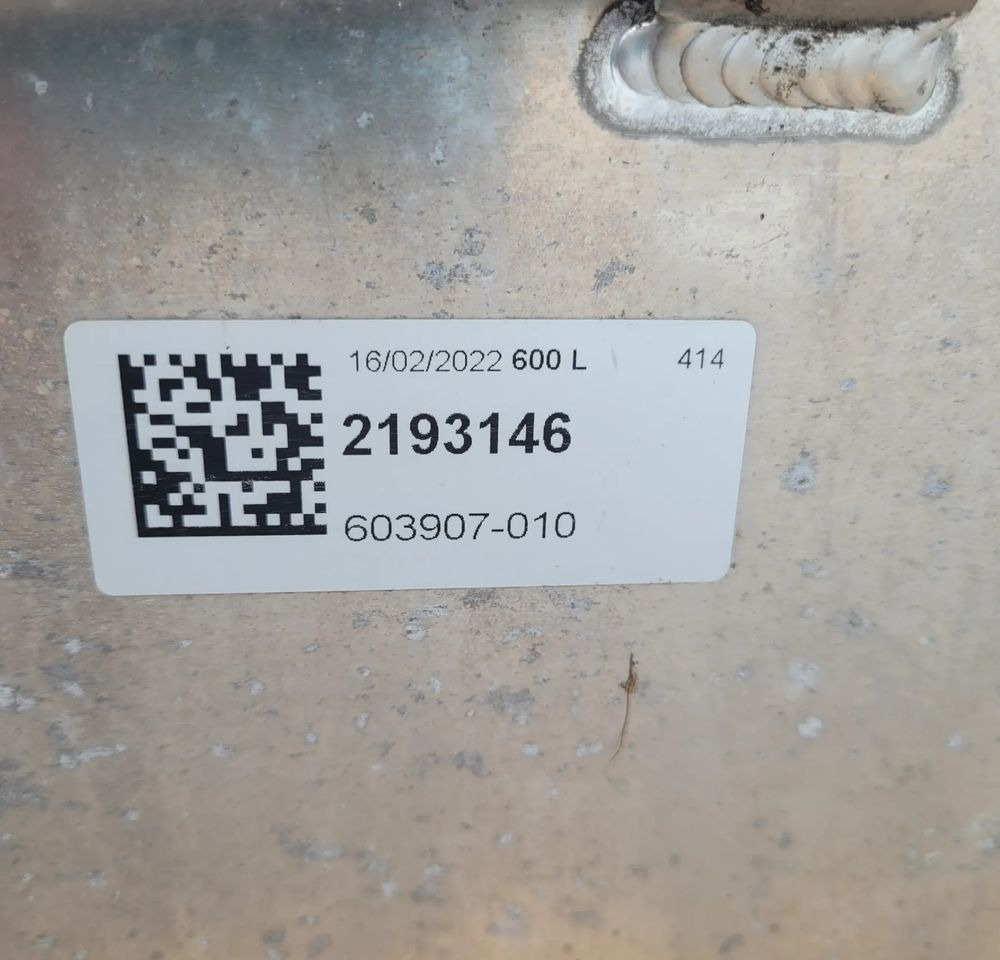 ZBIORNIK PALIWA DAF 2193146 600L 196X52X68 CHWALIM116 - Hệ thống nhiên liệu cho Xe tải: hình 4 ZBIORNIK PALIWA DAF 2193146 600L 196X52X68 CHWALIM116 - Hệ thống nhiên liệu cho Xe tải: hình 4