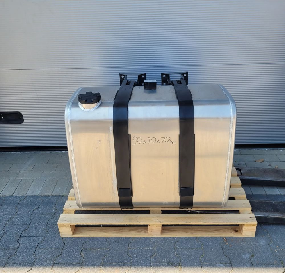 ZBIORNIK PALIWA VOLVO FH4 FH5 RENAULT 90X70X70 CM 365L 21516446 CHWALIM116 - Hệ thống nhiên liệu cho Xe tải: hình 1 ZBIORNIK PALIWA VOLVO FH4 FH5 RENAULT 90X70X70 CM 365L 21516446 CHWALIM116 - Hệ thống nhiên liệu cho Xe tải: hình 1