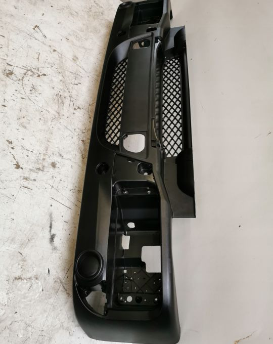 ZDERZAK IVECO EUROCARGO NISKI 2008/2018 - Cản xe: hình 3 ZDERZAK IVECO EUROCARGO NISKI 2008/2018 - Cản xe: hình 3