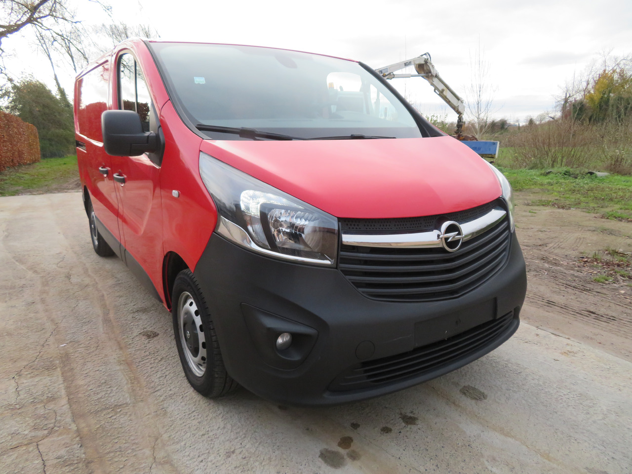 Opel Vivaro 1.6CDTI BI-Turbo - L1H1 - Xe van nhỏ gọn: hình 1 Opel Vivaro 1.6CDTI BI-Turbo - L1H1 - Xe van nhỏ gọn: hình 1