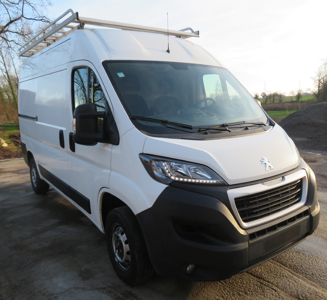 Peugeot Boxer 2.0 Blue HDI - Xe van chở hàng: hình 1 Peugeot Boxer 2.0 Blue HDI - Xe van chở hàng: hình 1