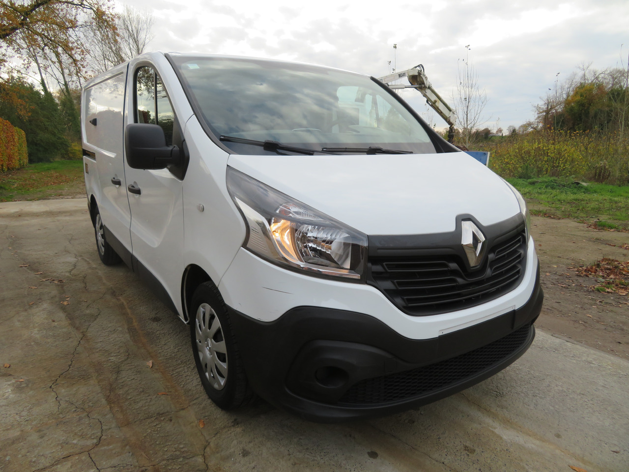 Renault Trafic 1.6dCi L1H1 - Xe van nhỏ gọn: hình 1 Renault Trafic 1.6dCi L1H1 - Xe van nhỏ gọn: hình 1