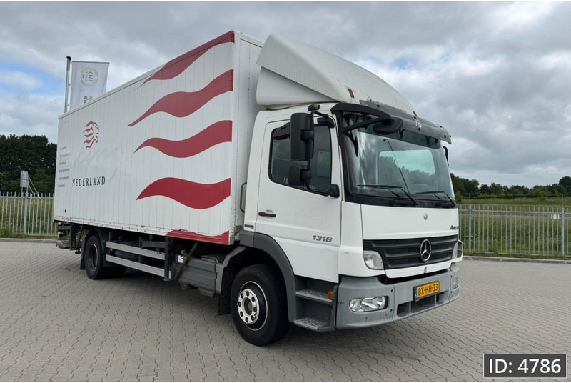 Mercedes-Benz Atego 1318 Day Cab, Euro 5, BDF / EPS automatic / DHOLLANDIA 2000KG - Xe chở container/ Xe tải hoán đổi thân: hình 4 Mercedes-Benz Atego 1318 Day Cab, Euro 5, BDF / EPS automatic / DHOLLANDIA 2000KG - Xe chở container/ Xe tải hoán đổi thân: hình 4
