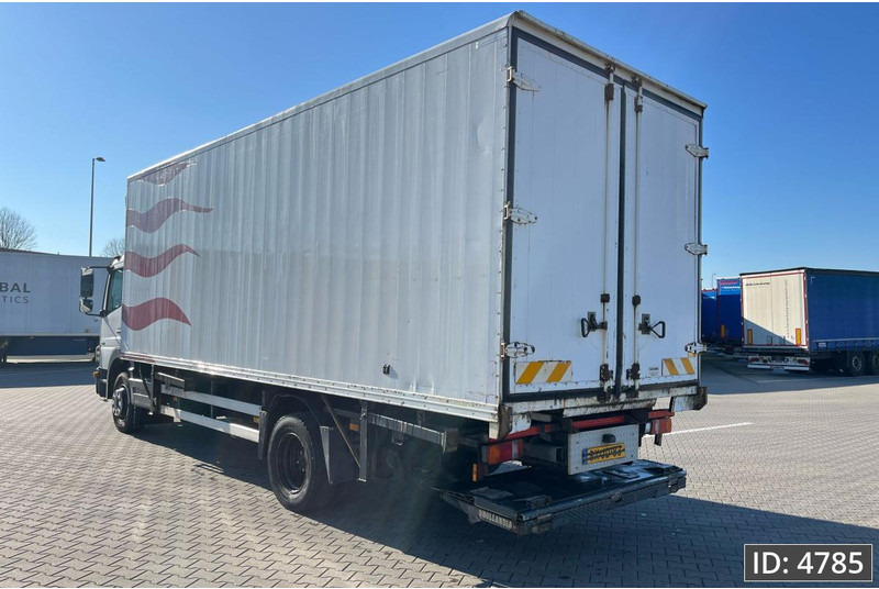 Mercedes-Benz Atego 1318 Day Cab, Euro 5, BDF / EPS automatic / DHOLLANDIA 2000KG - Xe chở container/ Xe tải hoán đổi thân: hình 2 Mercedes-Benz Atego 1318 Day Cab, Euro 5, BDF / EPS automatic / DHOLLANDIA 2000KG - Xe chở container/ Xe tải hoán đổi thân: hình 2
