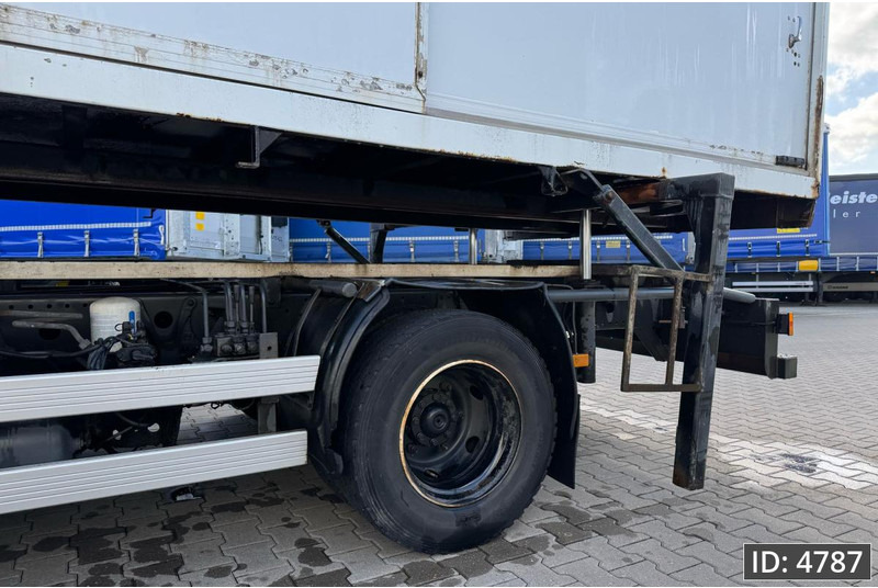 Mercedes-Benz Atego 816 Day Cab, Euro 5, BDF / EPS automatic / standklima / Hydraulic system - Xe chở container/ Xe tải hoán đổi thân: hình 3 Mercedes-Benz Atego 816 Day Cab, Euro 5, BDF / EPS automatic / standklima / Hydraulic system - Xe chở container/ Xe tải hoán đổi thân: hình 3