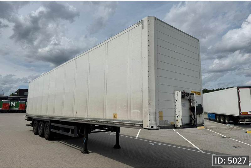 Schmitz Cargobull SCB/S3B / Disk brakes / Double stock / Taillift - Sơ mi rơ moóc hộp kín: hình 4 Schmitz Cargobull SCB/S3B / Disk brakes / Double stock / Taillift - Sơ mi rơ moóc hộp kín: hình 4