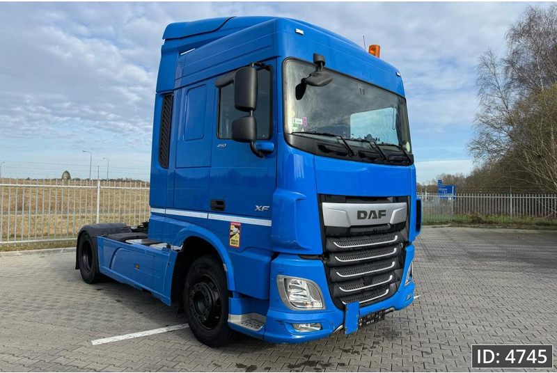 DAF XF 450 SC, Euro 6, / Fridge - Xe đầu kéo: hình 4 DAF XF 450 SC, Euro 6, / Fridge - Xe đầu kéo: hình 4