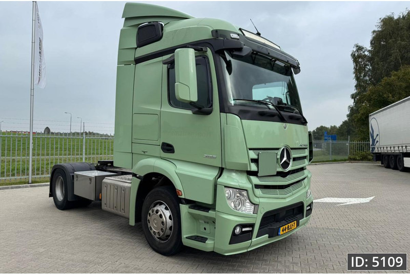 Mercedes-Benz Actros 1836 StreamSpace, Euro 6 - Xe đầu kéo: hình 4 Mercedes-Benz Actros 1836 StreamSpace, Euro 6 - Xe đầu kéo: hình 4