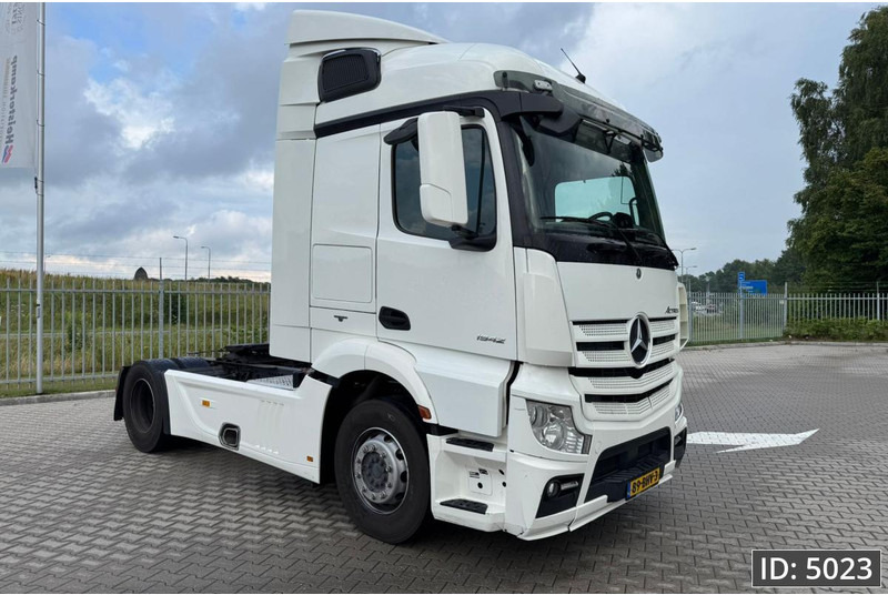 Mercedes-Benz Actros 1842 StreamSpace, Euro 6, / Very clean condition / Streamspace / 9 Pieces - Xe đầu kéo: hình 4 Mercedes-Benz Actros 1842 StreamSpace, Euro 6, / Very clean condition / Streamspace / 9 Pieces - Xe đầu kéo: hình 4