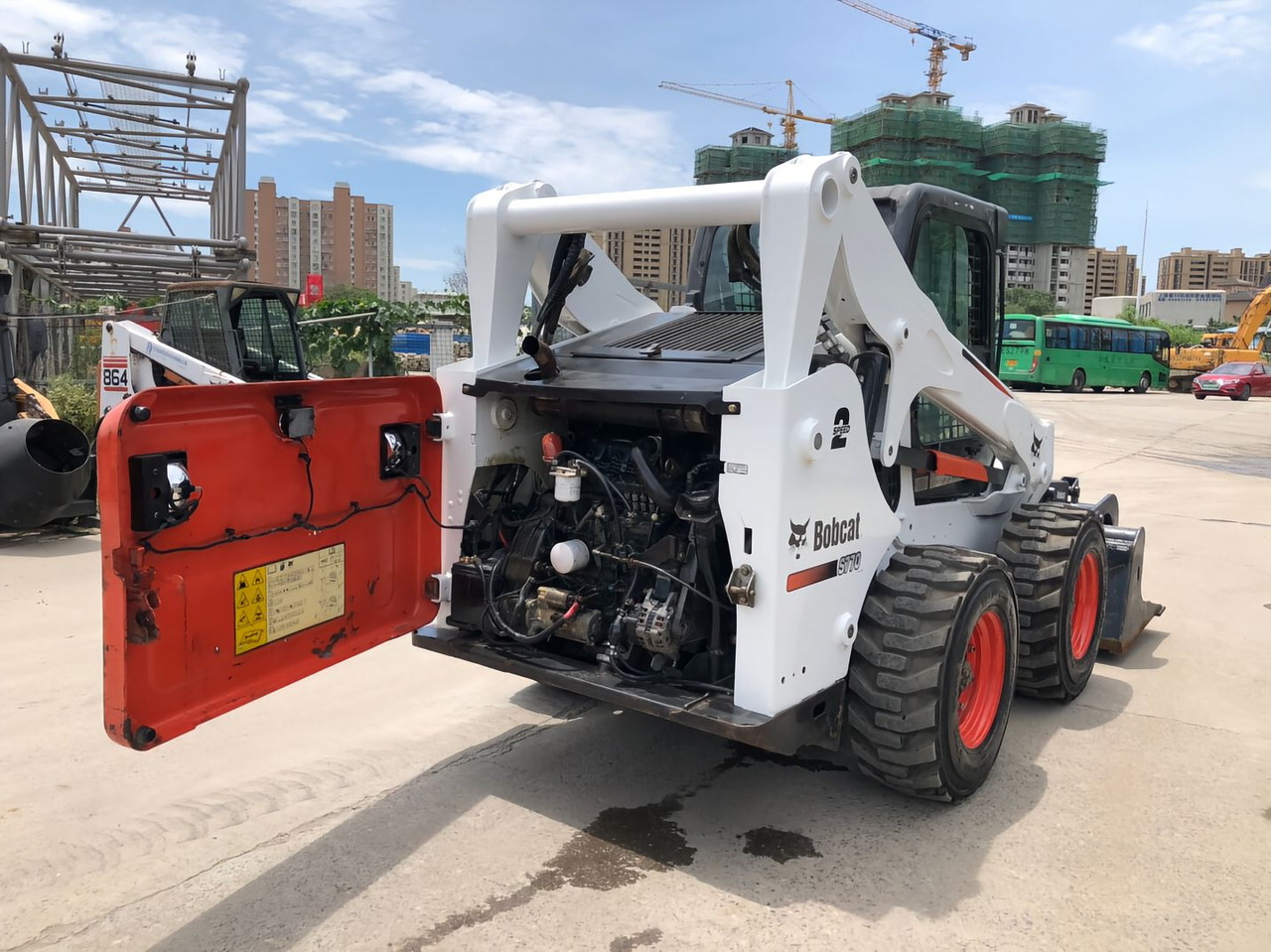 BOBCAT Skid Steer Loader S770 Click for Discount - Máy xúc lật đa năng: hình 2 BOBCAT Skid Steer Loader S770 Click for Discount - Máy xúc lật đa năng: hình 2