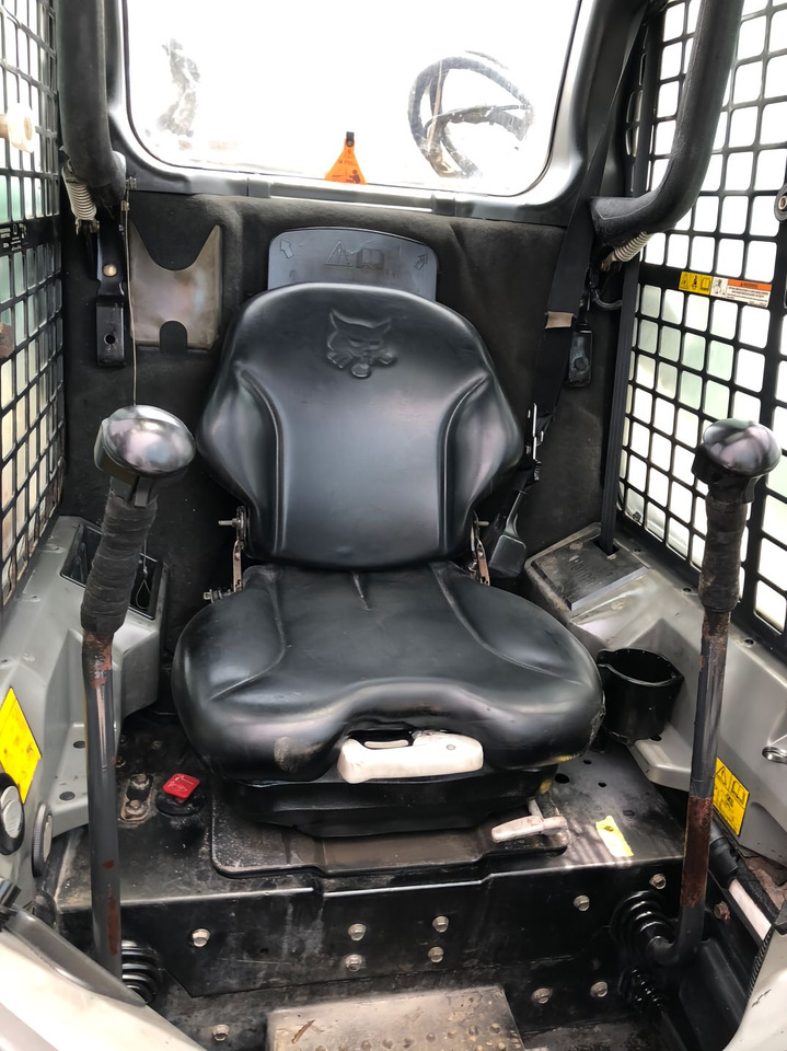BOBCAT Skid Steer Loader S770 Click for Discount - Máy xúc lật đa năng: hình 3 BOBCAT Skid Steer Loader S770 Click for Discount - Máy xúc lật đa năng: hình 3