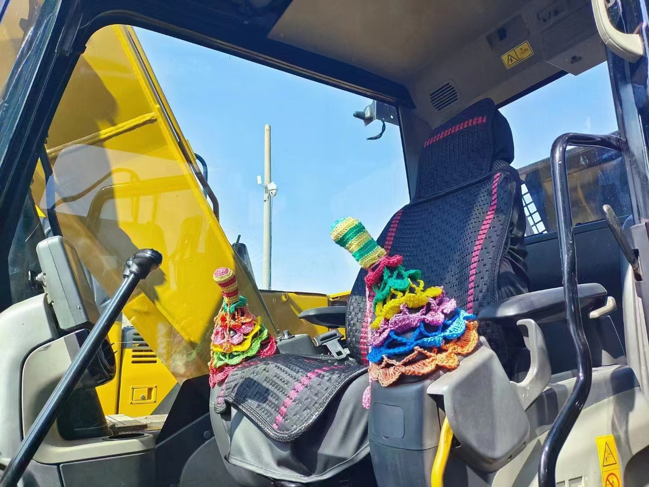 CAT 313D2 Wheel Excavator Click Here for Discount - Máy xúc bánh lốp: hình 4 CAT 313D2 Wheel Excavator Click Here for Discount - Máy xúc bánh lốp: hình 4